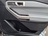 Used 2023 Ford Explorer XLT w/ Equipment Group 202A image 6