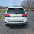 Used 2017 Jeep Grand Cherokee Laredo w/ Quick Order Package 23E image 4