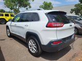 Used 2017 Jeep Cherokee Latitude image 3
