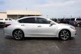 Used 2017 Nissan Altima 2.5 SR image 3