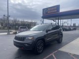 Used 2018 Jeep Grand Cherokee Trailhawk image 2