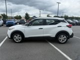 Used 2019 Nissan Kicks S image 6