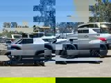 Used 2018 Chevrolet Traverse LT image 2