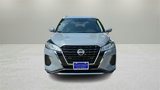 Used 2022 Nissan Kicks SV image 2