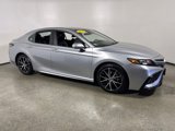 Used 2023 Toyota Camry SE image 1
