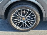 Used 2022 Porsche Cayenne image 5