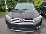 Used 2012 Toyota Highlander SE image 2