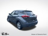 Used 2020 Nissan Kicks S image 3