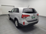 Used 2015 Kia Sorento LX image 5