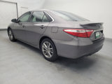 Used 2015 Toyota Camry SE image 3