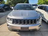Used 2017 Jeep Grand Cherokee Laredo w/ Quick Order Package 2BE image 2