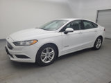 Used 2018 Ford Fusion SE image 2