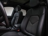 Certified 2025 Porsche Macan image 5