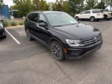 Used 2021 Volkswagen Tiguan SE w/ Panoramic Sunroof Package image 4