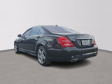 Used 2010 Mercedes-Benz S 550 4MATIC image 4