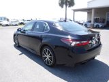 Used 2023 Toyota Camry SE image 6