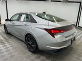 Used 2021 Hyundai Elantra SEL image 3