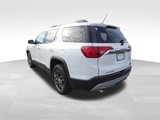 Used 2019 GMC Acadia SLT image 3