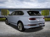 New 2025 Bentley Bentayga image 3