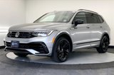 Certified 2024 Volkswagen Tiguan SE R-Line image 2