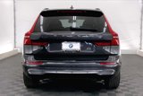 Used 2022 Volvo XC60 B5 Momentum w/ Climate Package image 5