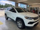 Used 2024 Jeep Compass Latitude image 2