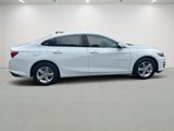 Used 2022 Chevrolet Malibu LS w/ Driver Confidence Package II image 4