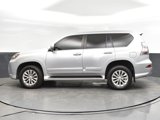Used 2017 Lexus GX 460 Premium image 4