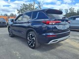 Used 2023 Mitsubishi Outlander SE image 5