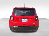 Used 2022 Jeep Renegade Latitude w/ Convenience Group image 5