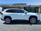 Used 2020 Toyota RAV4 XLE Premium image 6