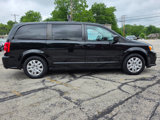 Used 2017 Dodge Grand Caravan SE image 6