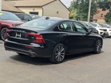 Used 2021 Volvo S60 T5 Momentum w/ Protection Package image 3