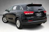 Used 2016 Kia Sorento LX w/ LX Convenience Package image 4