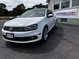 Used 2013 Volkswagen Eos Lux image 2