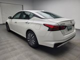 Used 2023 Nissan Altima 2.5 SV image 5