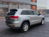 Used 2019 Jeep Grand Cherokee Laredo image 6