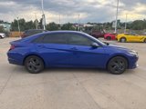 Used 2023 Hyundai Elantra SEL image 4