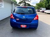 Used 2011 Nissan Versa 1.8 S image 6