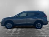 Used 2018 Nissan Rogue SV image 3