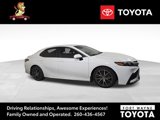 Used 2022 Toyota Camry SE image 5