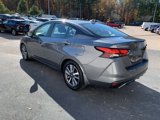 Used 2020 Nissan Versa SV image 5