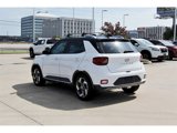 Used 2022 Hyundai Venue Limited image 4