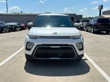 Used 2020 Kia Soul LX image 2