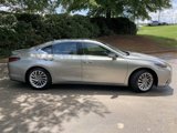 Used 2021 Lexus ES 350 Luxury image 2