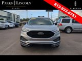 Used 2024 Ford Edge SE w/ Black Appearance Package image 2