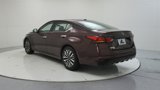 Used 2024 Nissan Altima 2.5 SV image 5