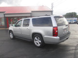 Used 2011 Chevrolet Suburban LS image 3