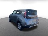Used 2023 Kia Soul LX image 5