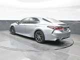 Used 2022 Toyota Camry SE image 4